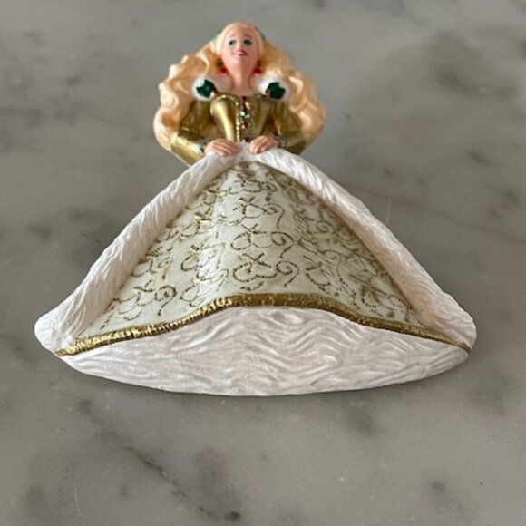 HALLMARK 1996 Barbie Christmas Princess White Gold Pin Brooch - Picture 8 of 12